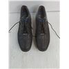 Image 4 : Helix Golf Shoes- 10, Gloves, Golf Tees, Various Golf Course Score Sheets, Hand Towel