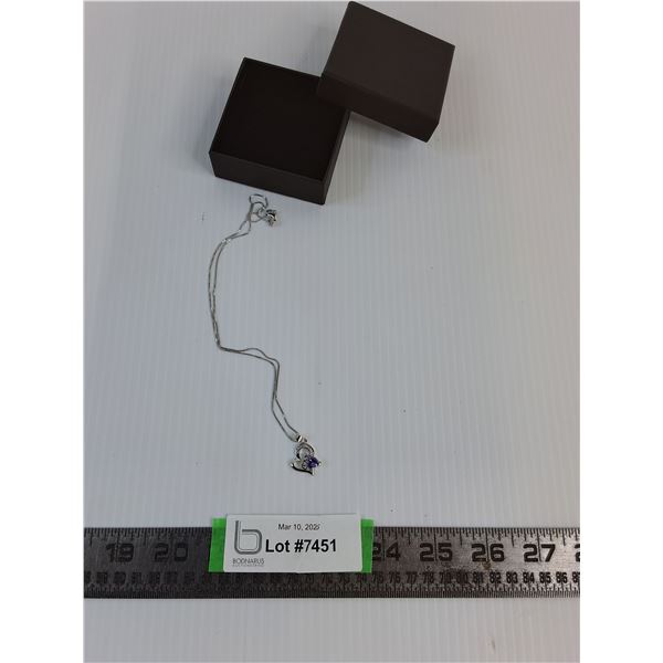 Heart Shaped Silver Colored Necklace