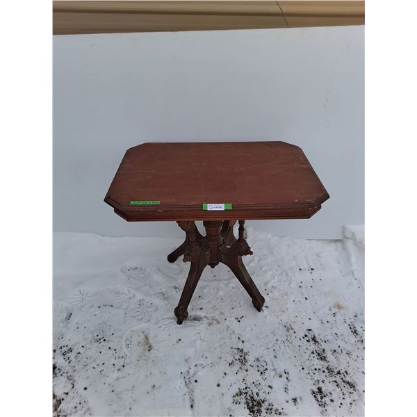 ***Vintage Wooden Dining Room Table w/ Ornate Bottom, 37" x 26" x 31", Cannot Ship