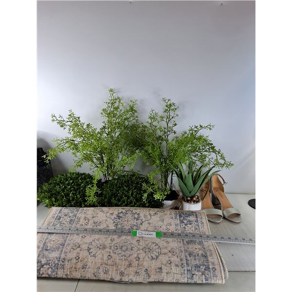 Artificial Plants & Hedges,Time & Tru Size 7 Silver High Heels, 2ftx6ft Runner