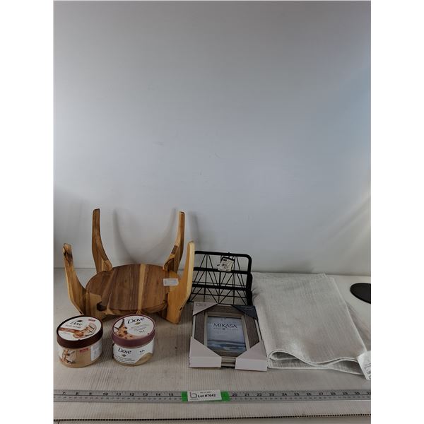 Dove Body Scrub & Body Polish, Picture Frame, Table Runner, Misc