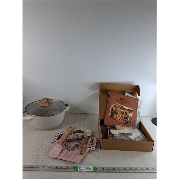 Kids Baking Set, Masterclass Pot, Rolife DIY Mini House ( as is)