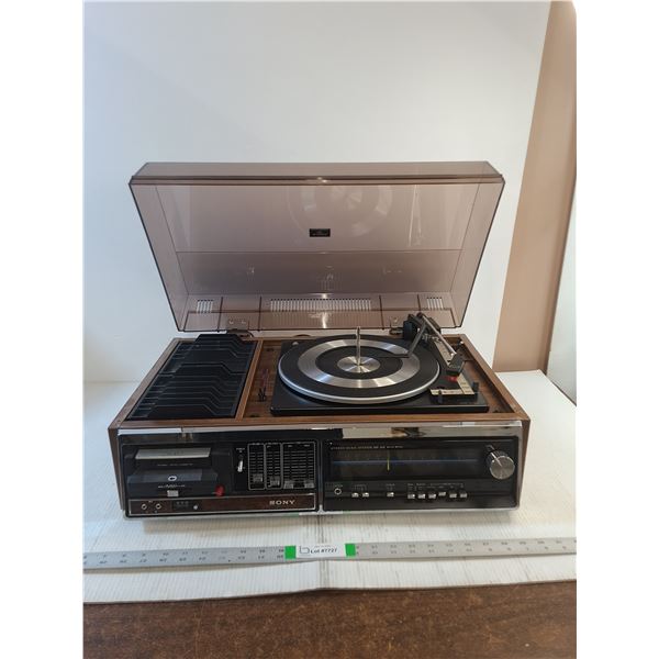 Vintage  - Sony Home Stereo - Powers On- No Speakers - PICK UP ONLY