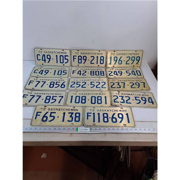 (14)  1972 Saskatchewan License Plates