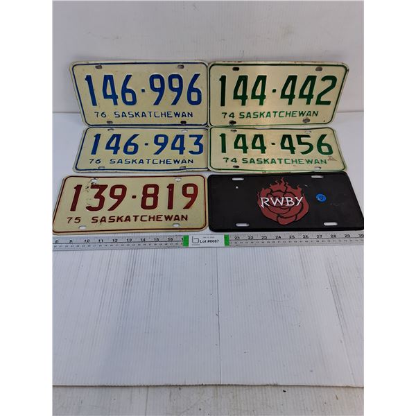 (2) Pairs of Saskatchewan license Plates-1974,76,Single 1975 and Decor Plate