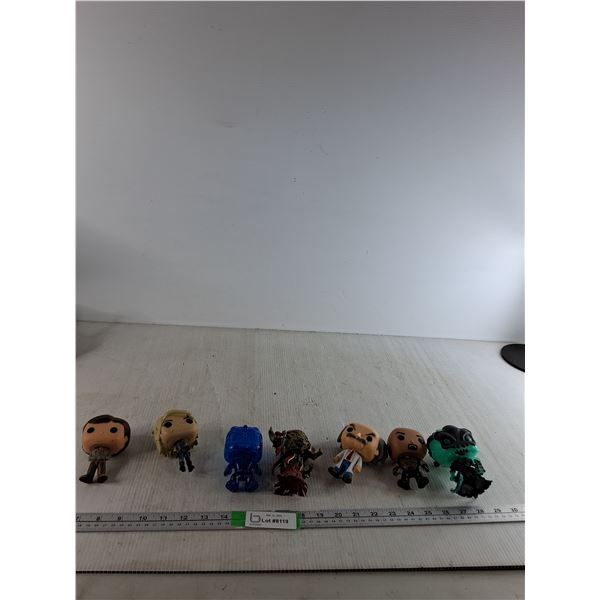 (7) Toy Figurines
