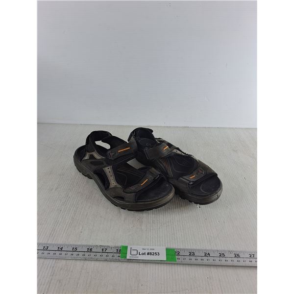 Mens Ecco Sandals 12" Long