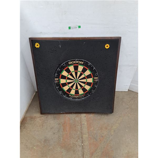 *Dart Board w/ Surrounding Foam Piece, Missing Darts - Cannot Ship