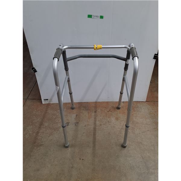 *Adjustable Walker 33" MAX Height x 19" x 13",  PICKUP ONLY