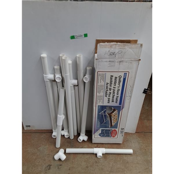 *Dritz Quilters Floor Frame 39" x 28" - PICK UP ONLY