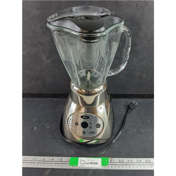Oster 18 Speed Blender - Powers On, As Is