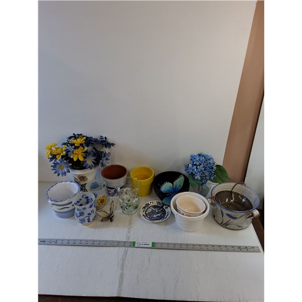 Assorted  - Glassware/Pottery, Floral Decor