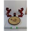 Image 1 : Assorted Decor - Plate, Jug, Horse Sculptures 9" Tall