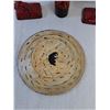 Image 3 : Assorted Decor - Plate, Jug, Horse Sculptures 9" Tall