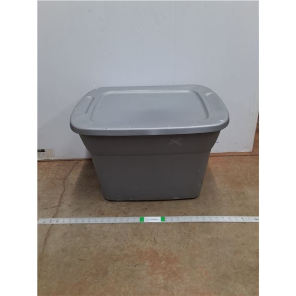 * Storage Tote  w/Lid (24 1/2" x 18 1/2" x 16") - Cannot Ship
