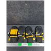 Image 1 : (4) Companion Gear Pet Boots - Size M