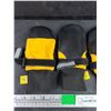 Image 2 : (4) Companion Gear Pet Boots - Size M