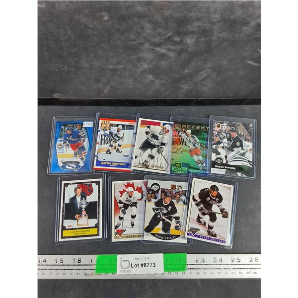 Assorted Wayne Gretzky Trading Hockey Cards - Upper Deck, Topps & Score