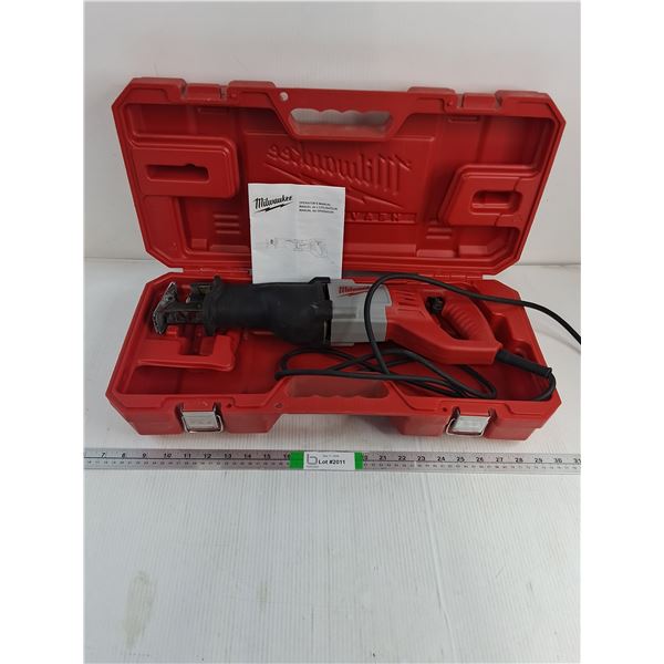 Milwaukee Sawzall Reciprocating Saw-powers on