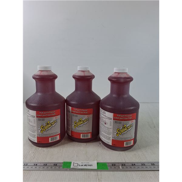 (3) Jugs Of Squincher Sport Drink Concentrate - Fruit Punch Flavour ( cannot ship)