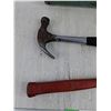 Image 2 : Caulking Gun, Hammer & Mallet