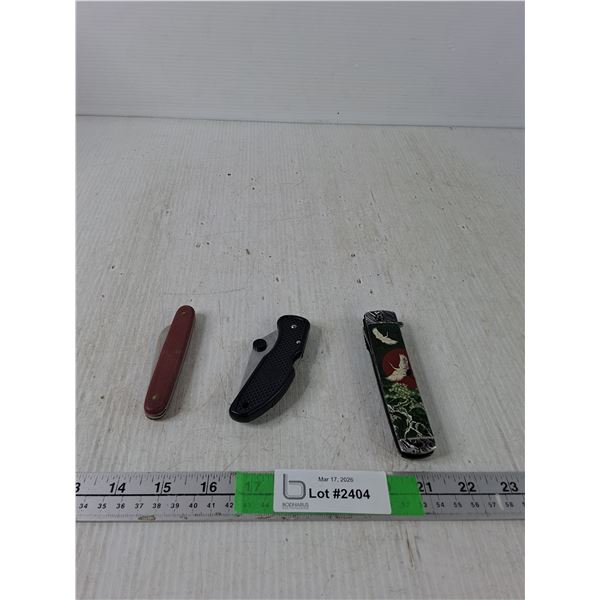 (3) Pocket Knives ( as is)