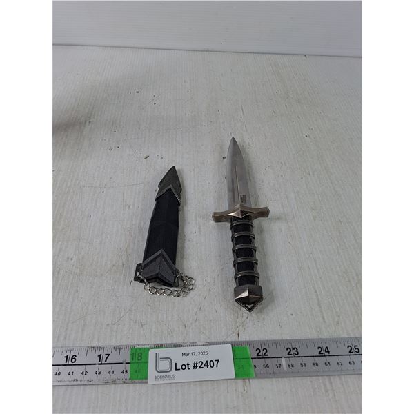 Defender Extreme Knife