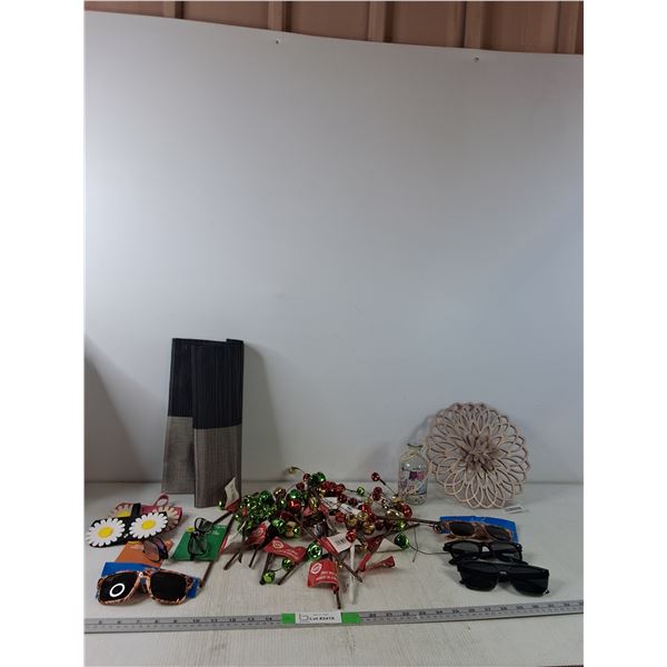 Jingle Bell Bushes, Glasses Holder, Sunglasses, Placemat, Misc