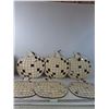 Image 1 : (6) Halloween Pumpkin wood Paint On Decor