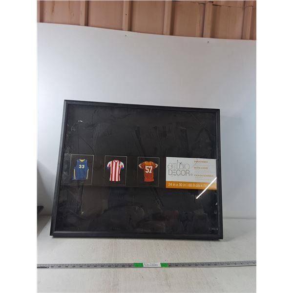 Shadow Box 24"x30" Some Cracks  ( cannot ship)