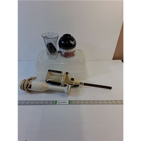 Assorted  - Electric Knife / Blender  - Powers On  - As Is  - Misc.