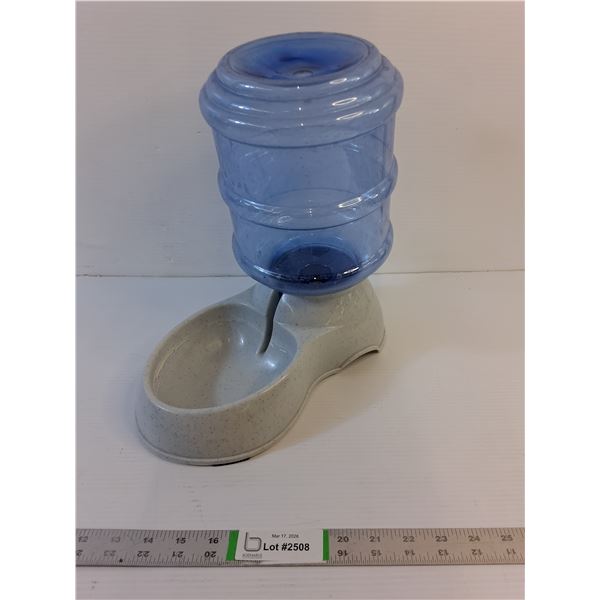 Pet Water Bottle/Dish