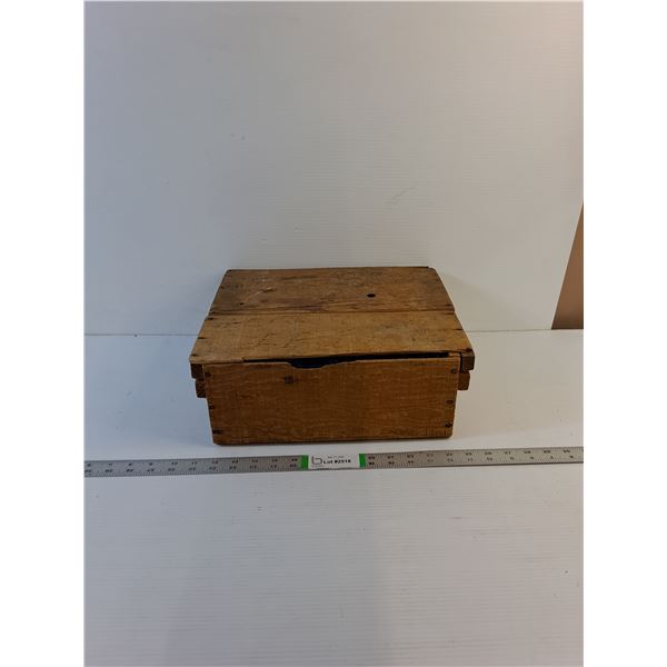 Vintage  - Egg Box
