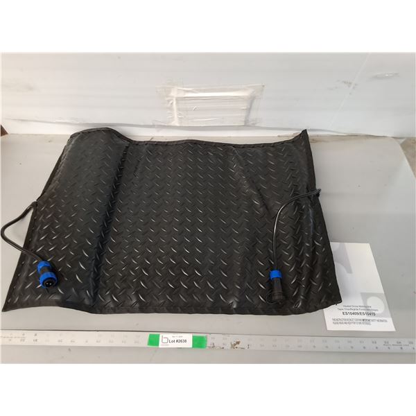 Heated Snow Melting Mat 29.5" x 20.25"- No Plug - AS IS- PICK UP