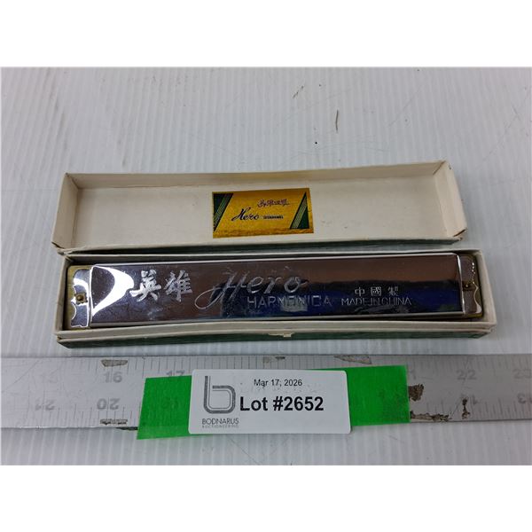 Vintage Hero Harmonica