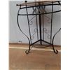Image 5 : *Metal 90 Degree Corner Shelf, Measurements in Pics, Cannot Ship