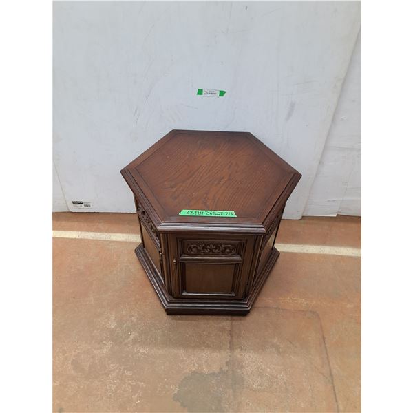 *Hexagonal Shaped Deilcraft Side Table, Measurements in Pics, Cannot Ship