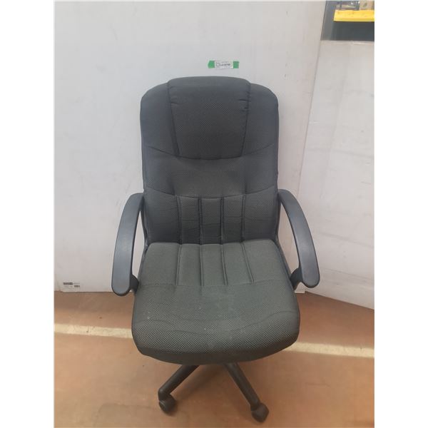 *Adjustable Height Office Chair, Works, Cannot Ship