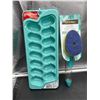 Image 2 : GoodCook Ice Tray 2-Pack and Co-op Gold Dish Wand