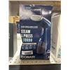 Image 2 : Conair Turbo ExtremeSteam Handheld Steamer