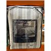 Image 2 : Comfy Bamboo World Graham Bed In A Bag Set – 7 Pieces – Queen Size