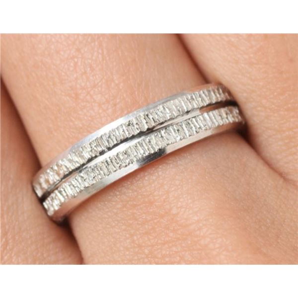 $80, SILVER(3.24g),  3MM TEXTURED BAND RING, retail value $80