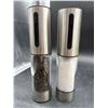 Image 2 : Trudeau OneTouch Electric Salt and Pepper Mills