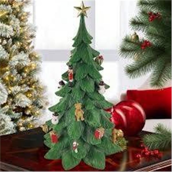 Hand-Painted Christmas Tree Decoration With LED Illumination