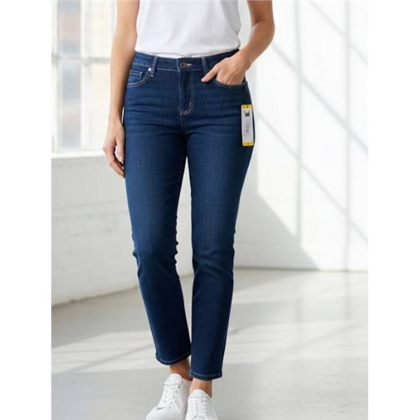 Santana Jeans Mid Rise Straight Leg Size 6