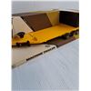 Image 2 : 1:16-ERTL John Deere Machine Trailer (NIB)