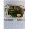 Image 1 : 1:16- ERTL John Deere Model A Tractor (NIB)