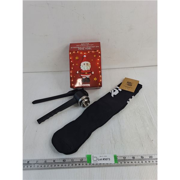 Wine Cork Opener, DIY Santa Crochet Kit, Hard pressed Studio  Socks- L-XL