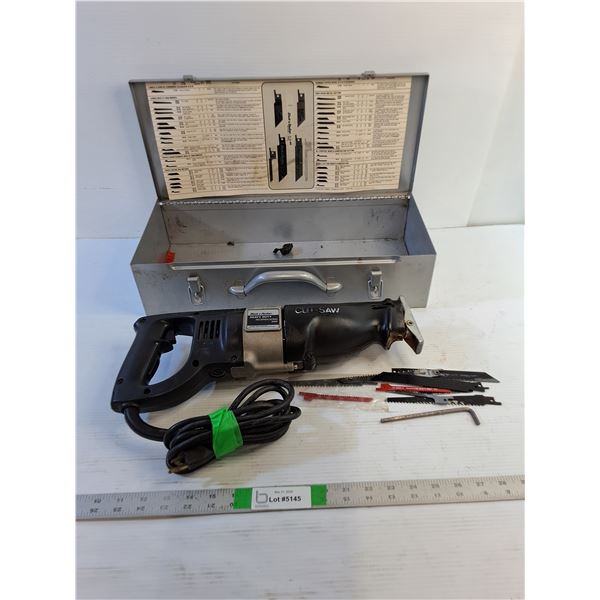Black and Decker  - Reciprocating Saw  - Powers On  - As Is