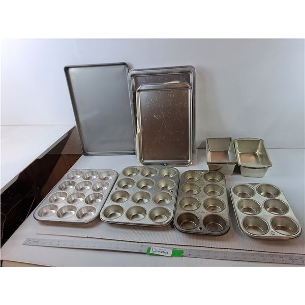 Baking Pans, Bread Pans, Muffin Tins